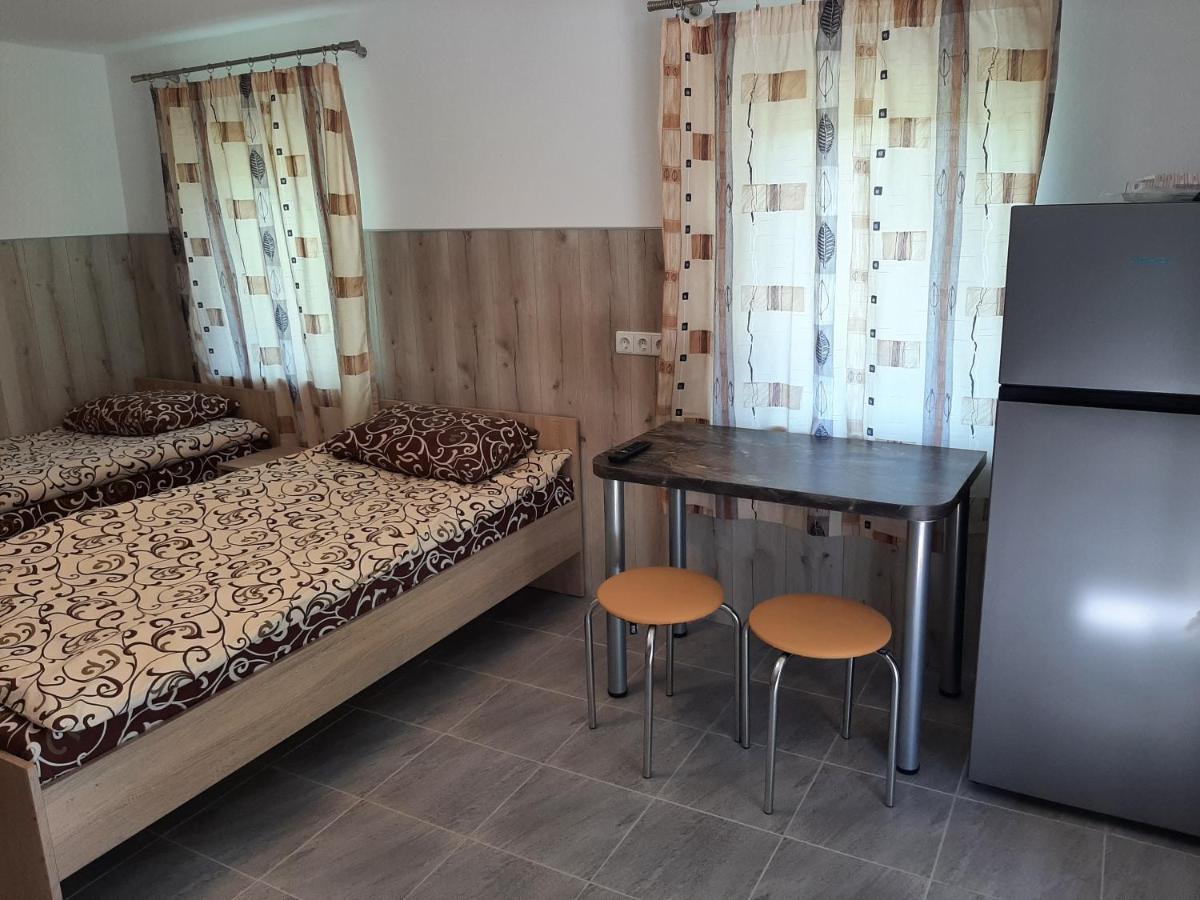Rooms For Rent Паневежис Экстерьер фото